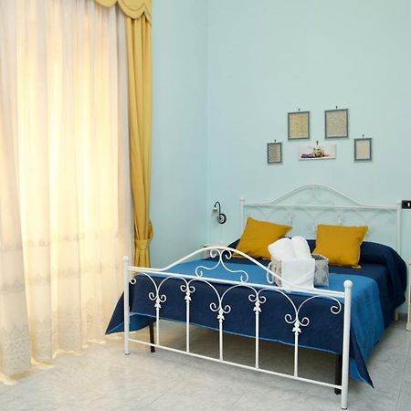 La Terrazza Di Dante Bed and Breakfast Νάπολη Εξωτερικό φωτογραφία