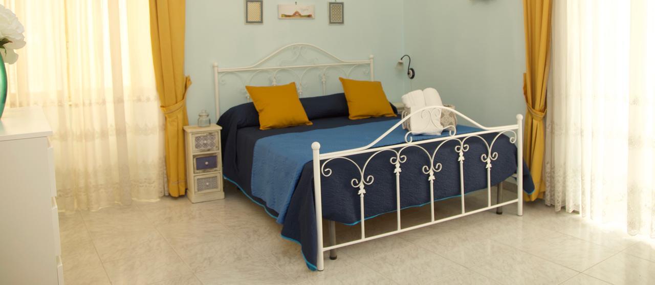 La Terrazza Di Dante Bed and Breakfast Νάπολη Εξωτερικό φωτογραφία