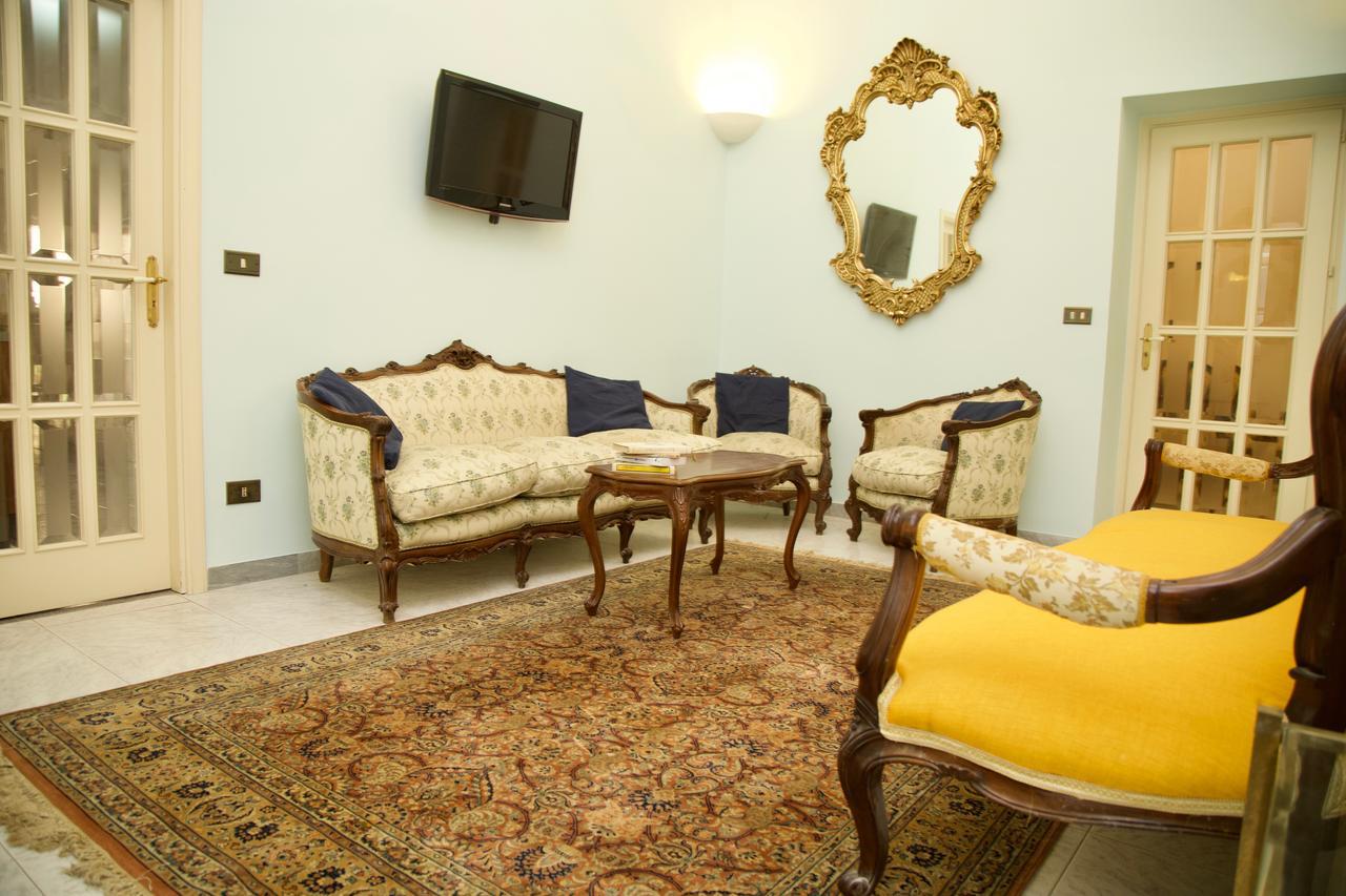 La Terrazza Di Dante Bed and Breakfast Νάπολη Εξωτερικό φωτογραφία