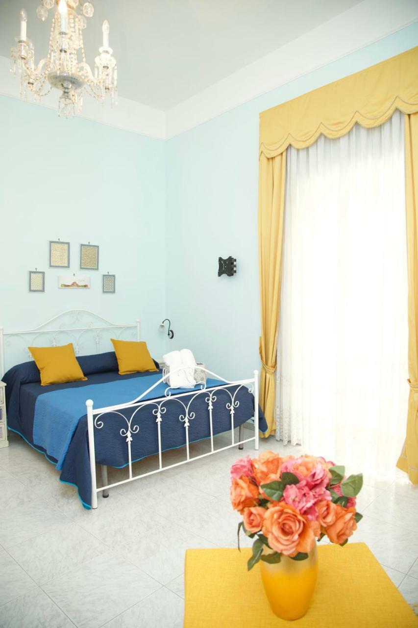 La Terrazza Di Dante Bed and Breakfast Νάπολη Εξωτερικό φωτογραφία
